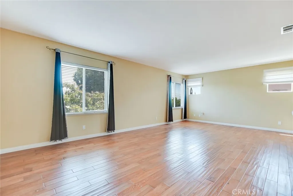 12139 Serra Avenue, Chino, California 91710 home-pic-22