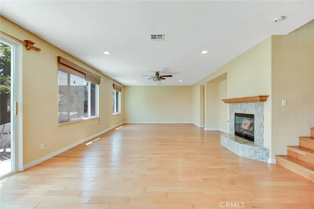 12139 Serra Avenue, Chino, California 91710 home-pic-14