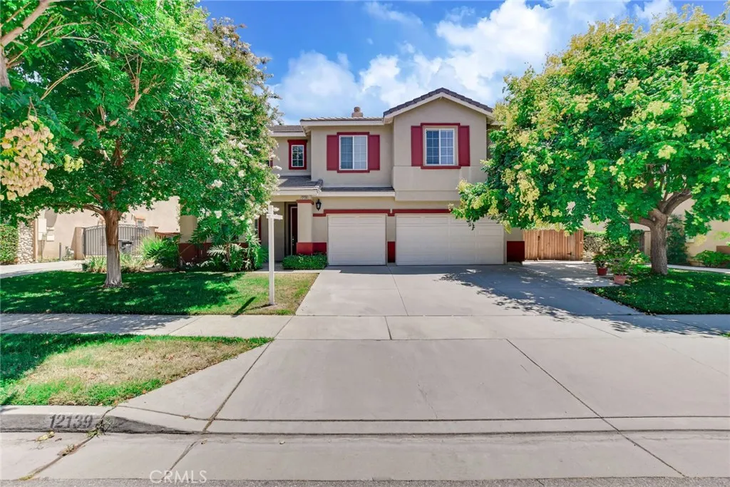 12139 Serra Avenue, Chino, California 91710 home-pic-1