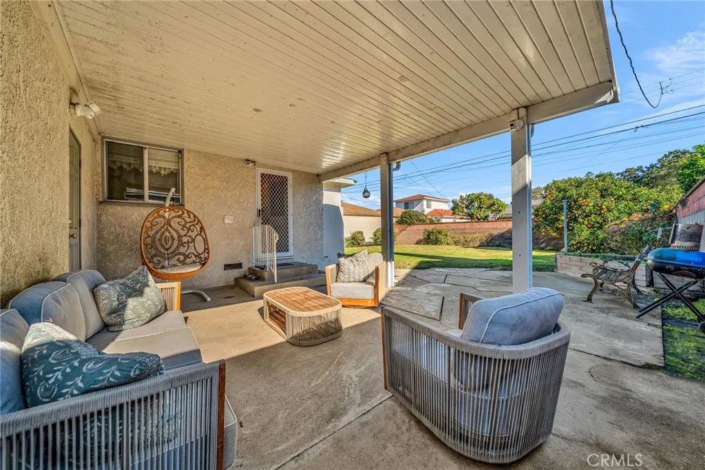 5514 Bellflower Blvd, Lakewood, California 90713 home-pic-32