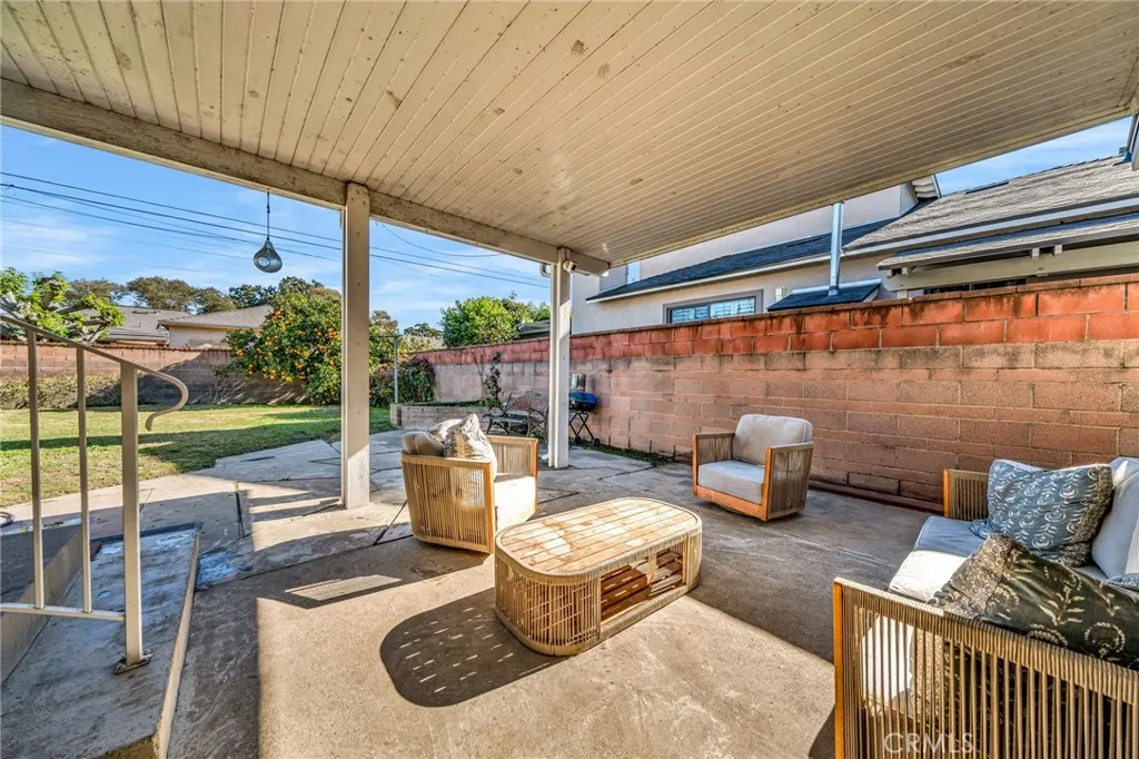 5514 Bellflower Blvd, Lakewood, California 90713 home-pic-33