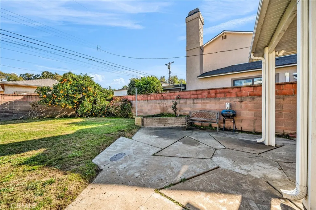5514 Bellflower Blvd, Lakewood, California 90713 home-pic-34