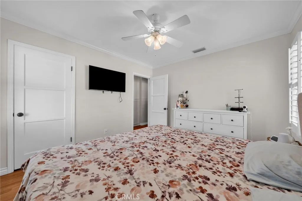 5514 Bellflower Blvd, Lakewood, California 90713 home-pic-25