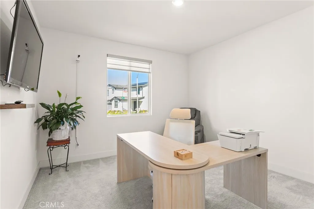 34316 Chartreuse Avenue, French Valley, California 92596 home-pic-40