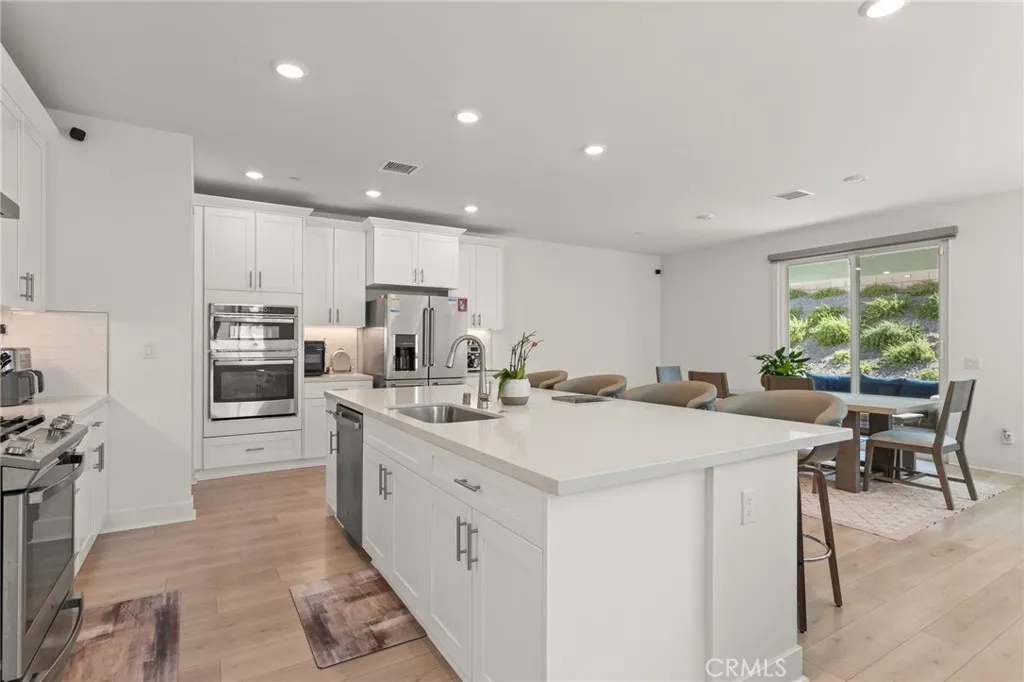 34316 Chartreuse Avenue, Winchester, California 92596 home-pic-16