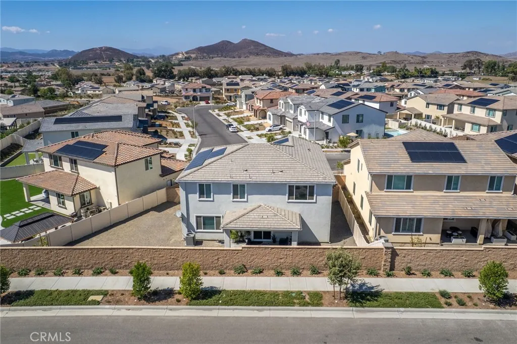 34316 Chartreuse Avenue, Winchester, California 92596 home-pic-62