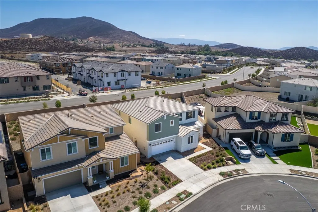 34316 Chartreuse Avenue, Winchester, California 92596 home-pic-64