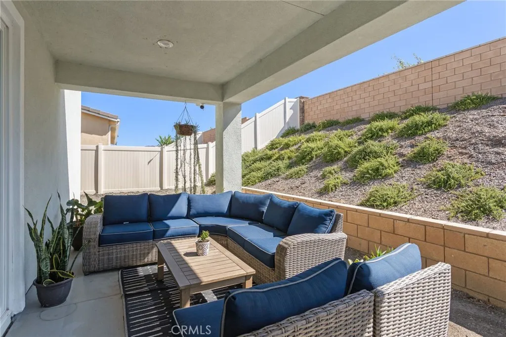 34316 Chartreuse Avenue, French Valley, California 92596 home-pic-44