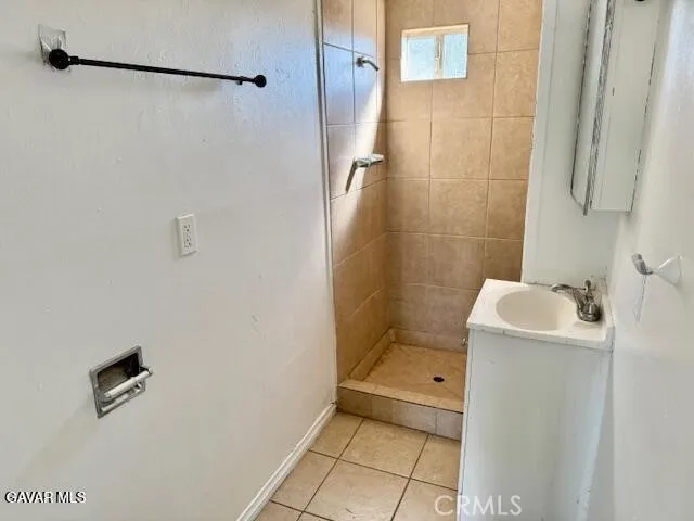 39834 W 16th, Palmdale, California 93551