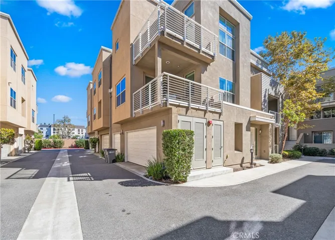 630 Colorado Circle, Carson, California 90745