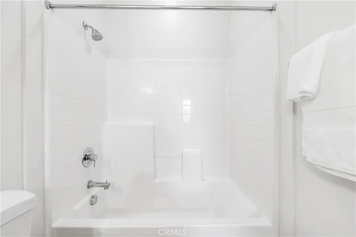 Tub
