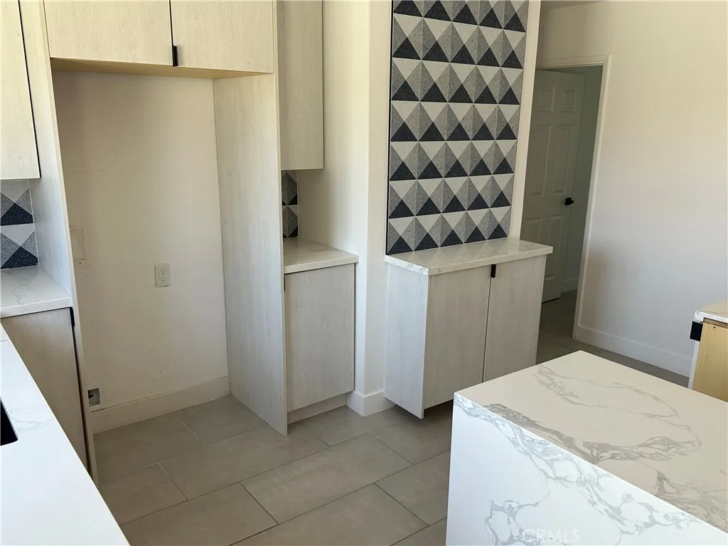 485 485 W Tramview, Palm Springs, California 92262 home-pic-12