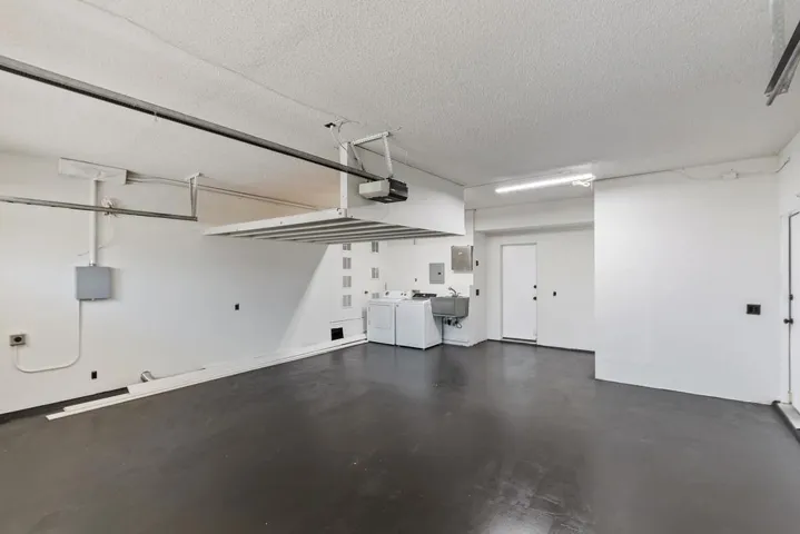 039_Garage