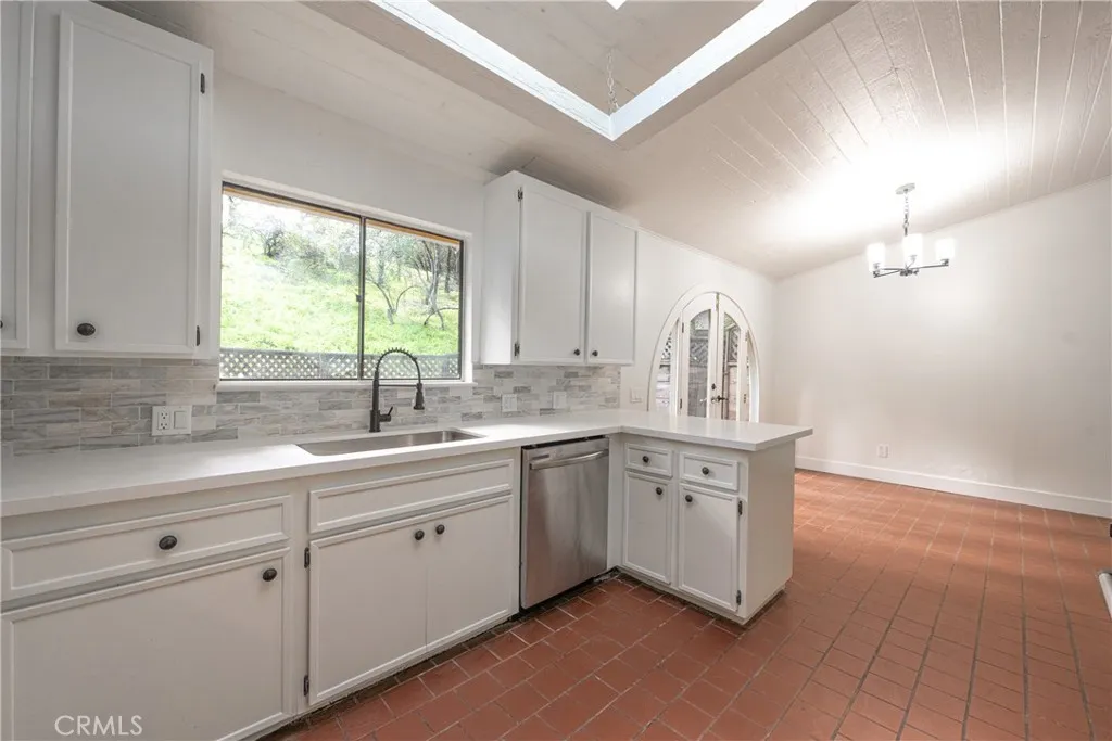 5670 Venado, Atascadero, California 93422 home-pic-9