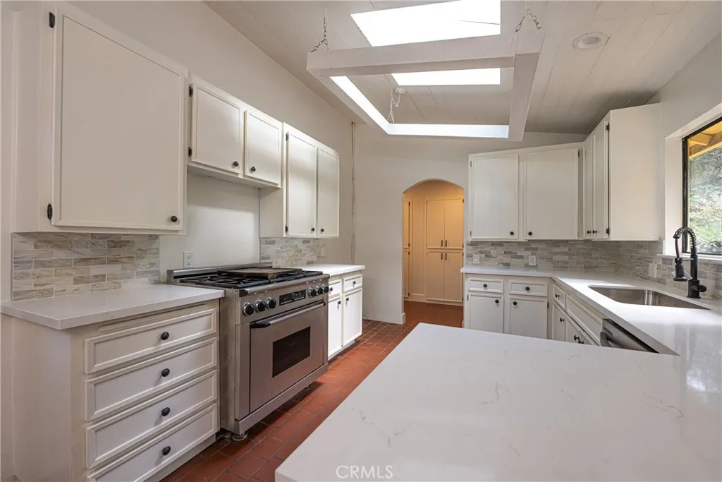 5670 Venado, Atascadero, California 93422 home-pic-8