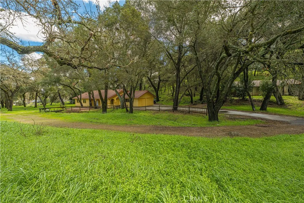 5670 Venado, Atascadero, California 93422 home-pic-26