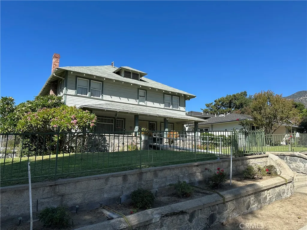 425 425 N Canyon, Monrovia, California 91016 home-pic-18