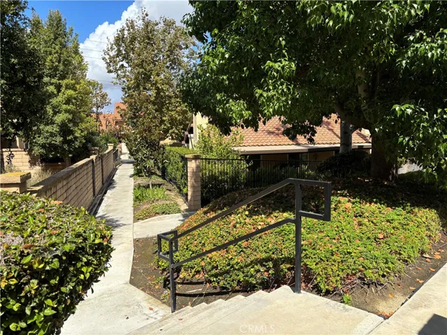 668 S Iron Horse Lane, Anaheim Hills, California 92807