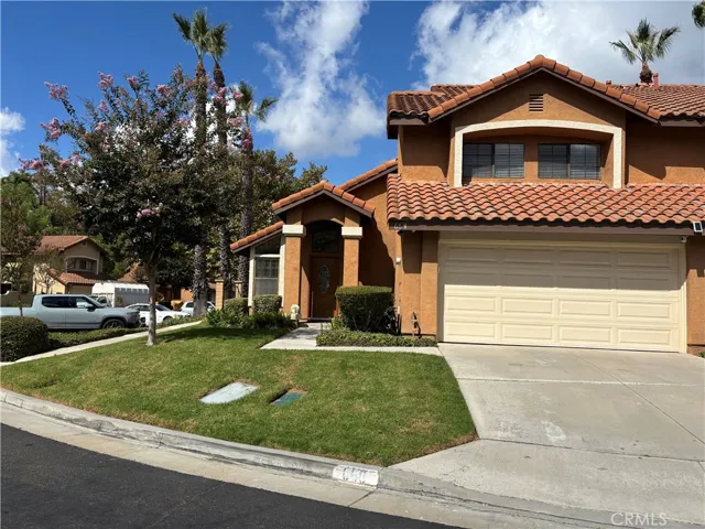 668 S Iron Horse Lane, Anaheim Hills, California 92807