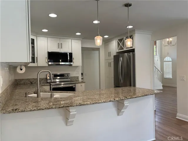 668 S Iron Horse Lane, Anaheim Hills, California 92807