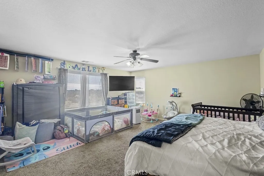 11863 Garret Lane, Victorville, California 92392 home-pic-49