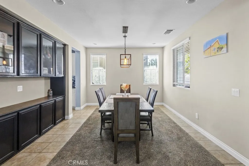 11863 Garret Lane, Victorville, California 92392 home-pic-41
