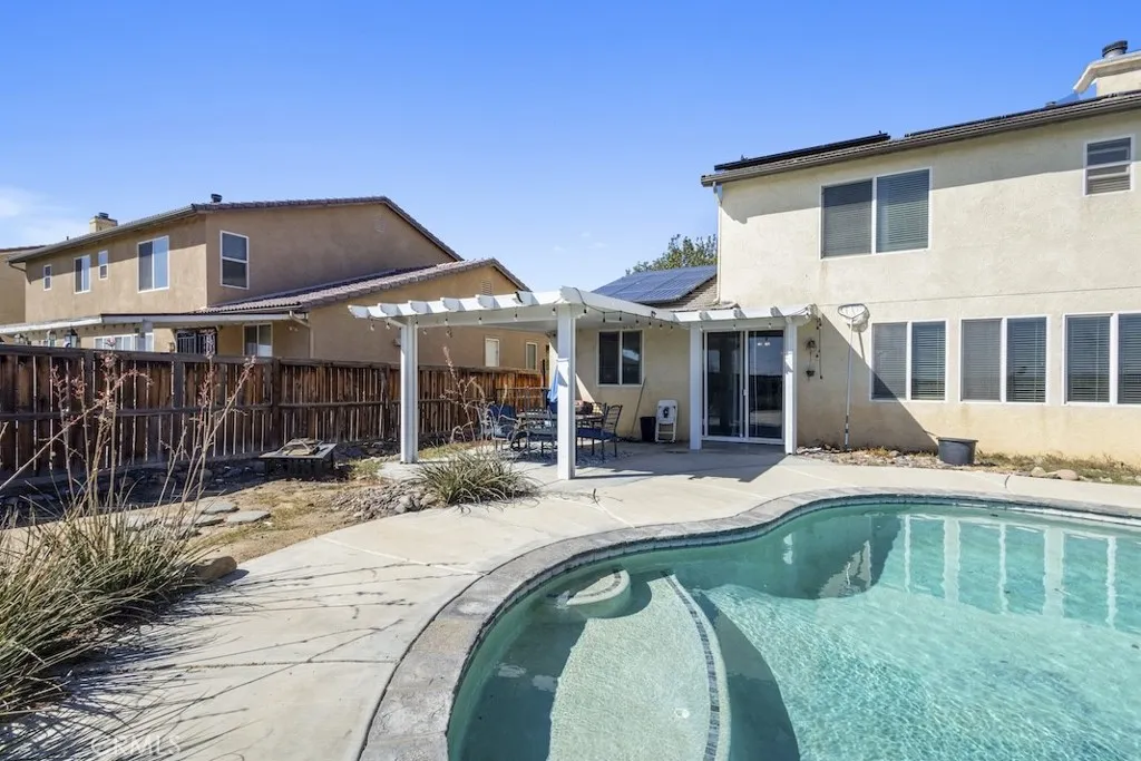 11863 Garret Lane, Victorville, California 92392 home-pic-51