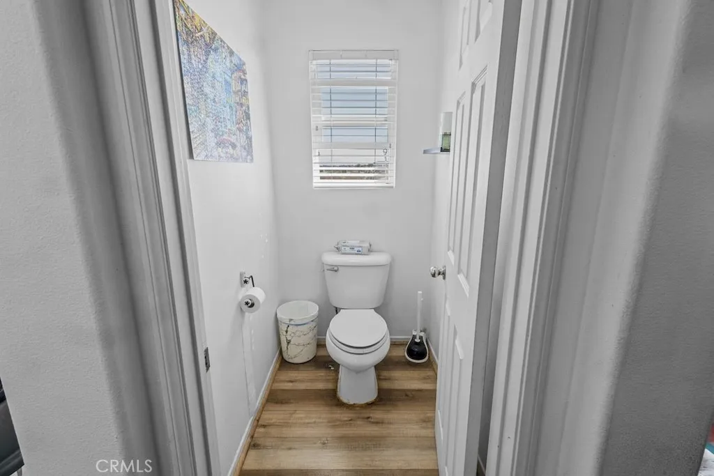 11863 Garret Lane, Victorville, California 92392 home-pic-19
