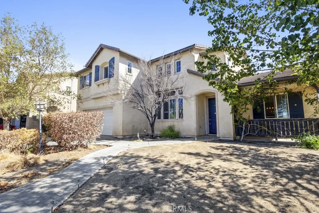 11863 Garret Lane, Victorville, California 92392 home-pic-1