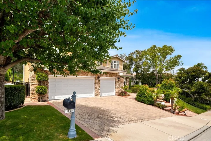 1063 S Taylor Court, Anaheim Hills, California 92808