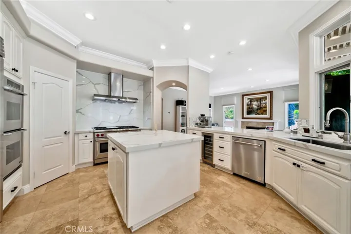 1063 S Taylor Court, Anaheim Hills, California 92808