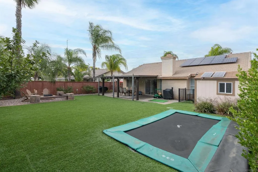 31867 Crecy Dr, Winchester, California 92596 home-pic-34