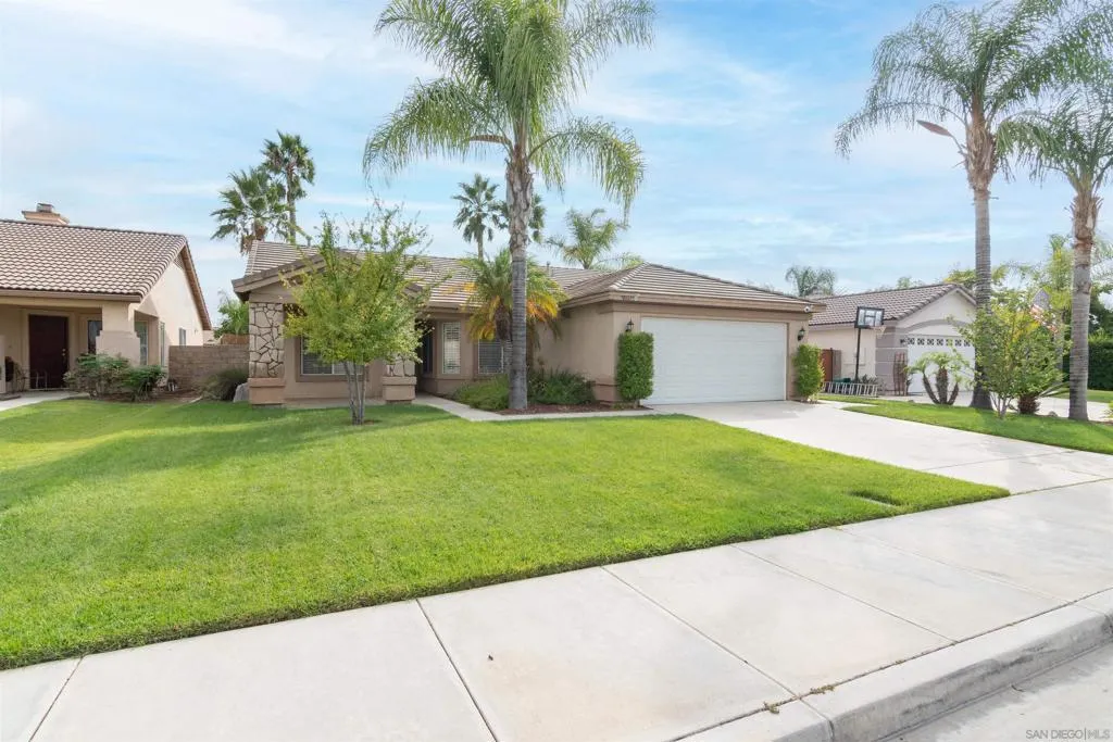 31867 Crecy Dr, Winchester, California 92596 home-pic-41