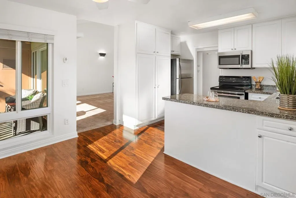 17141 W Bernardo Dr., San Diego, California 92127 home-pic-25