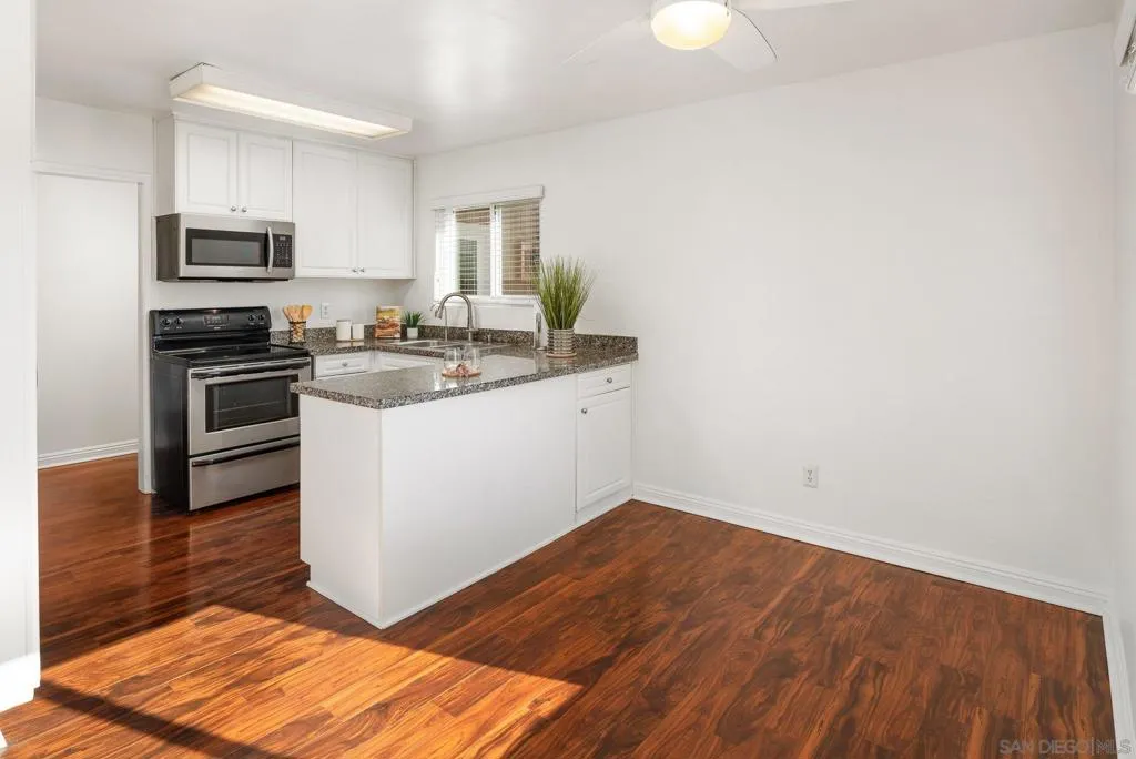 17141 W Bernardo Dr., San Diego, California 92127 home-pic-24