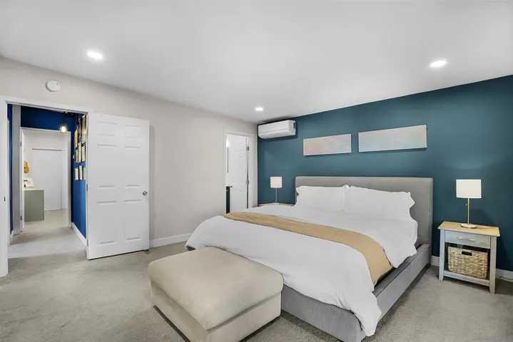 6784 Alamo Way, La Mesa, California 91942