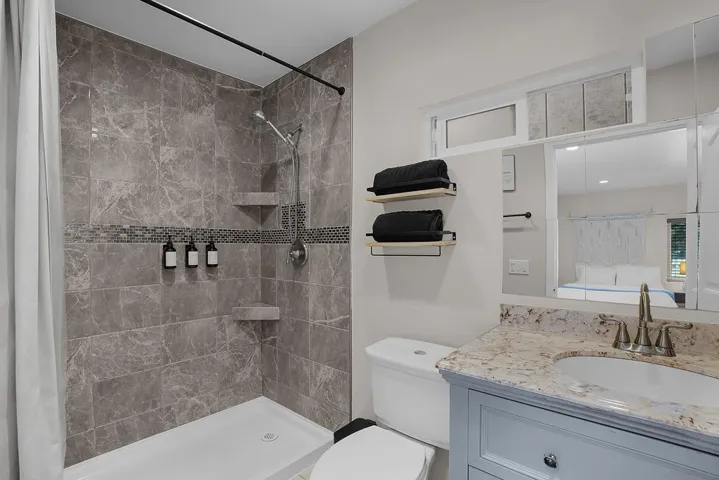 6784 Alamo Way, La Mesa, California 91942