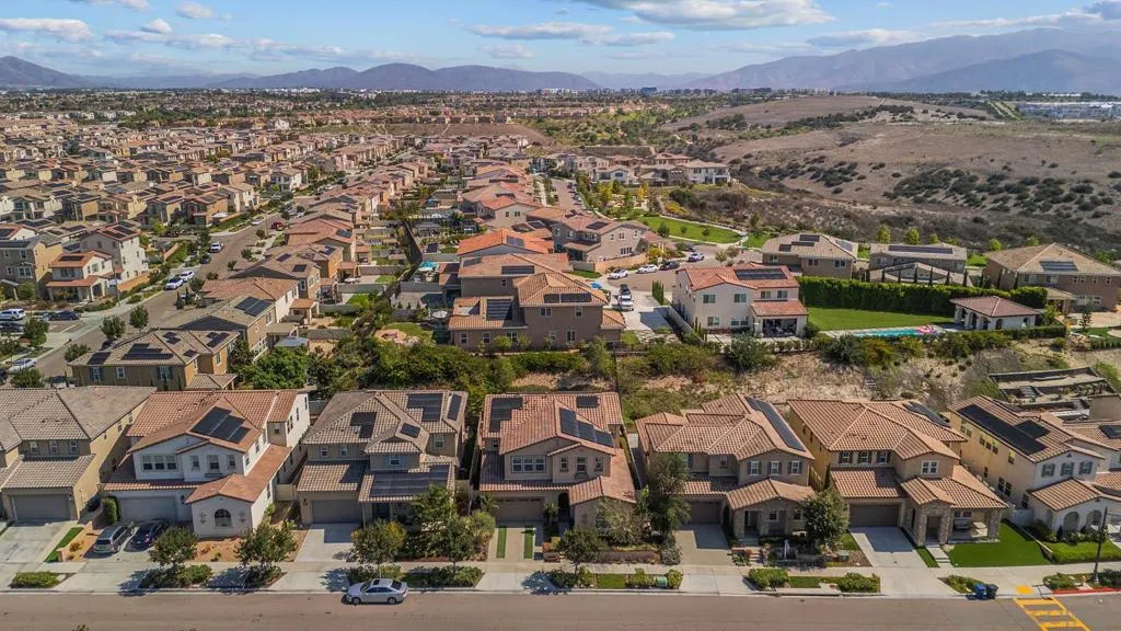 1797 Santa Christina Ave, Chula Vista, California 91913 home-pic-38