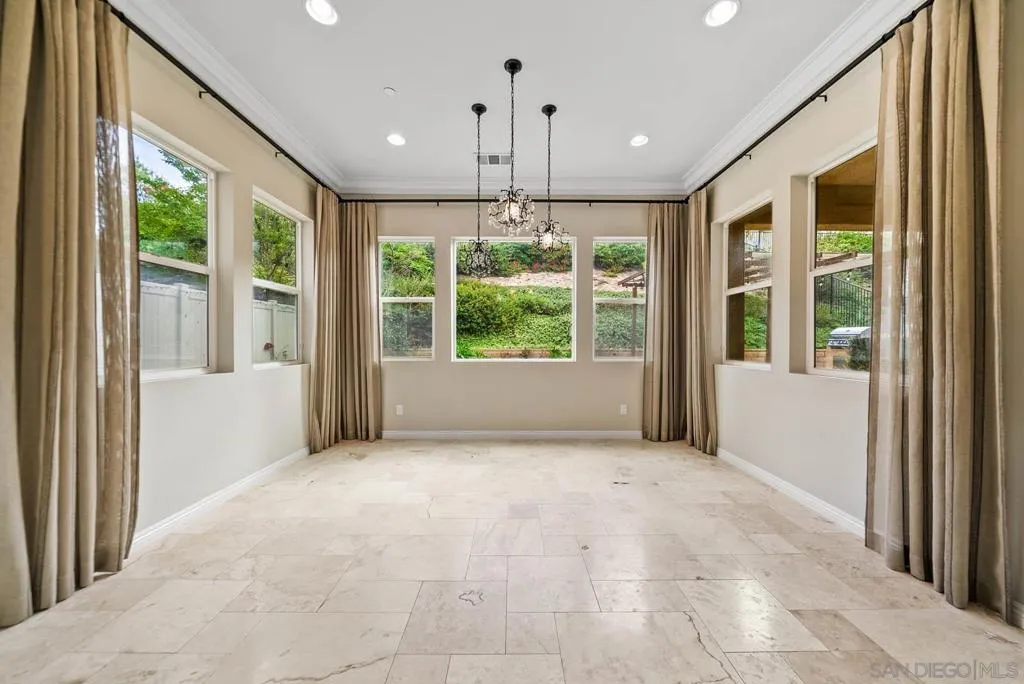 1797 Santa Christina Ave, Chula Vista, California 91913 home-pic-19