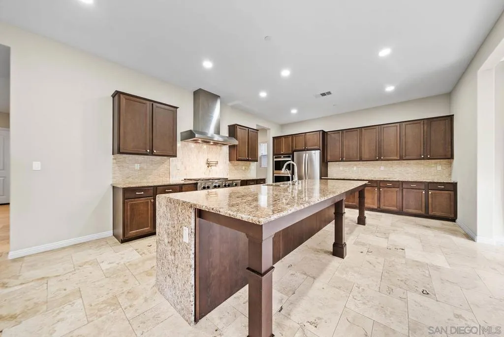1797 Santa Christina Ave, Chula Vista, California 91913 home-pic-14
