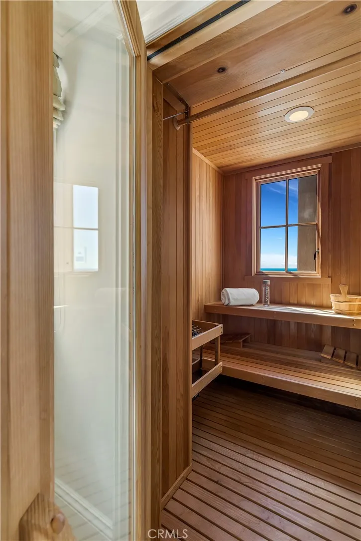 145 Emerald Bay, Laguna Beach, California 92651 home-pic-23