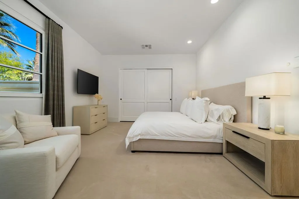 203 Palm, Palm Desert, California 92260 home-pic-25