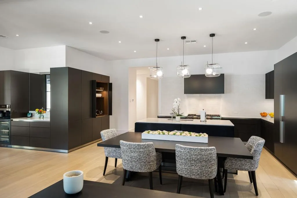 203 Palm, Palm Desert, California 92260 home-pic-12