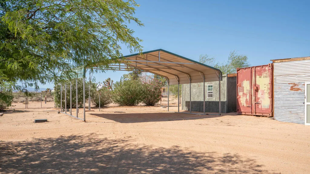 63220 Cielito Drive, Joshua Tree, California 92252 home-pic-36