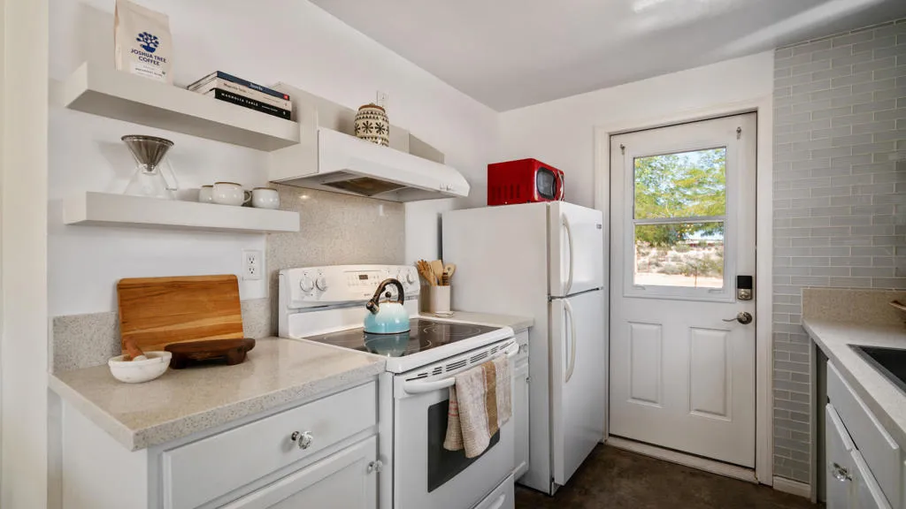 63220 Cielito Drive, Joshua Tree, California 92252 home-pic-16