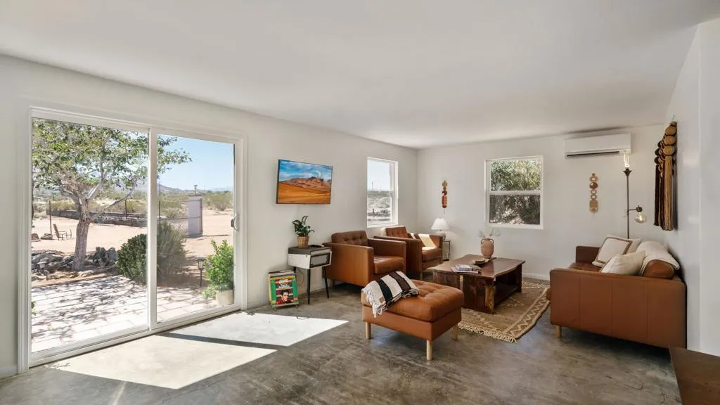 63220 Cielito Drive, Joshua Tree, California 92252 home-pic-12