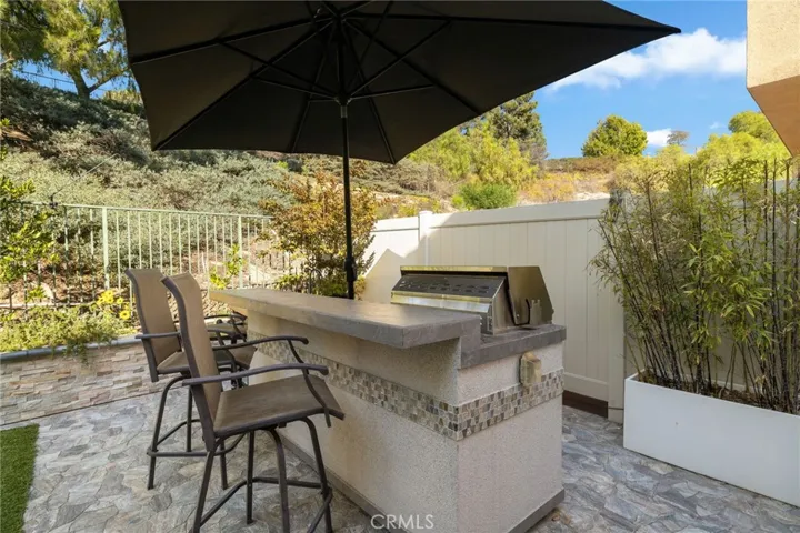 Built in BBQ area