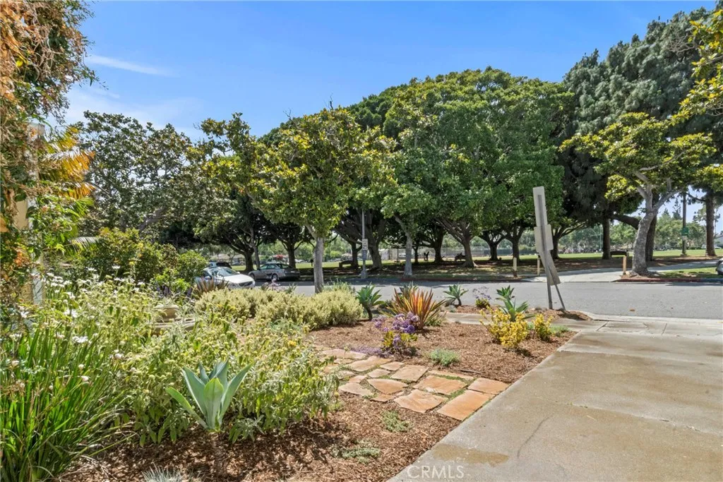 10728 Barman Avenue, Culver City, California 90230 home-pic-16
