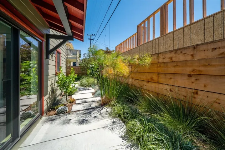 787 Toro, San Luis Obispo, California 93401