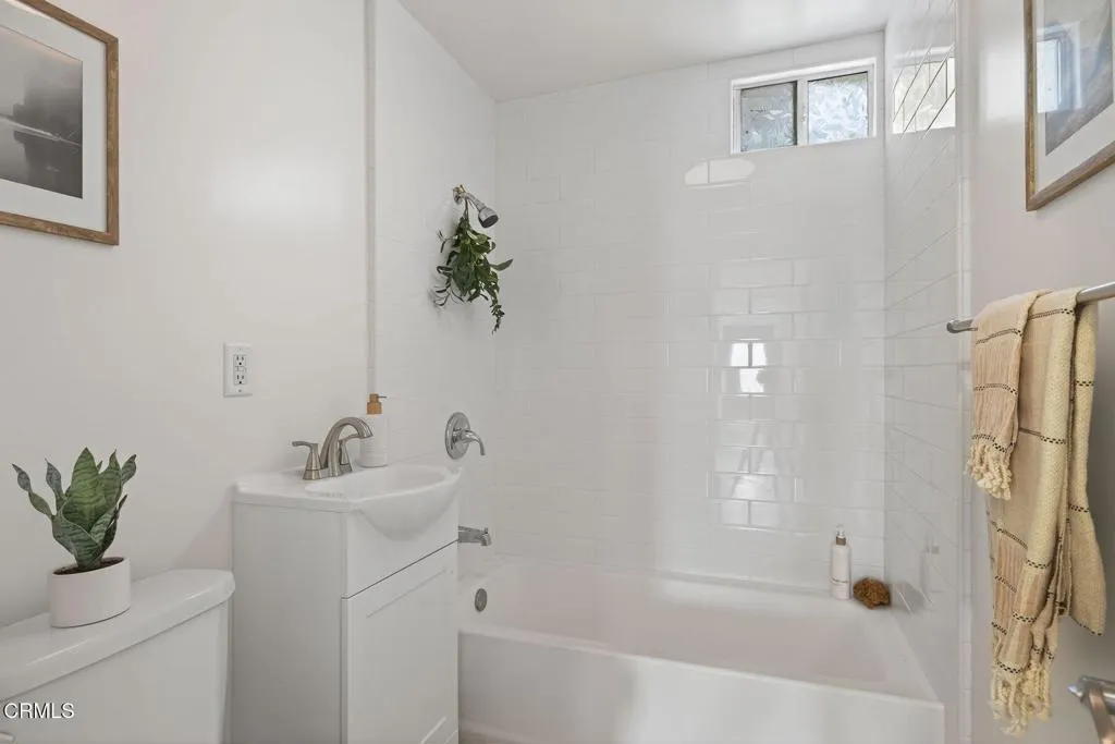 295 W Mission Street, Ventura, California 93001 home-pic-9